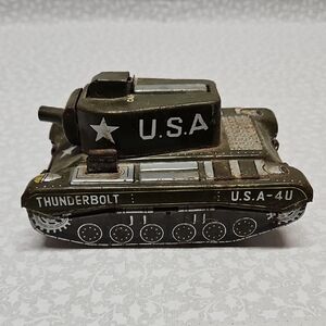 Vintage Tin Litho Thunderbolt U.S.A. Cap Action Friction Toy Tank